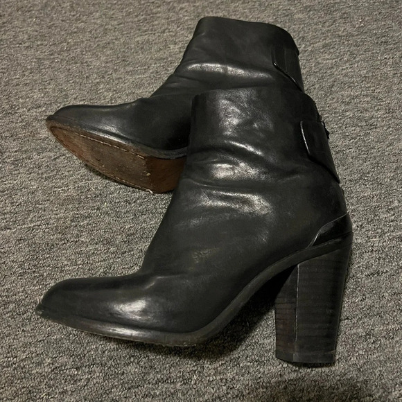 Rag & Bone Kerr Black Leather Ankle Chelsea Boots, size 39 - Picture 4 of 9